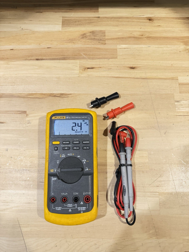 FLUKE 87V TRUE RMS MULTIMETER WITH LEADS TESTED