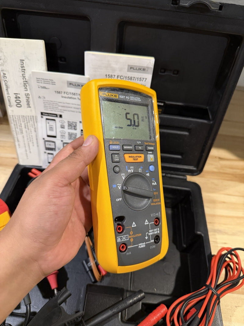FLUKE 1587 FC INSULATION MULTIMETER W/  i400 LEADS & CASE (TESTED) SHIPS FAST