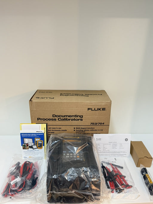 FLUKE 754 DOCUMENTING PROCESS CALIBRATOR/ MFG-2024) CALIBRATED 2024 - NEW SEALED