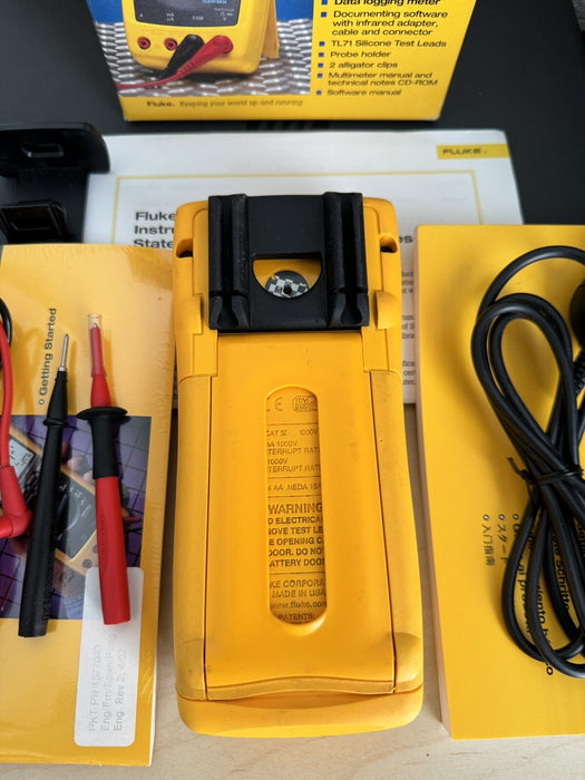 FLUKE 189/FVF COMBO PACK TRUE RMS DIGITAL MULTIMETER