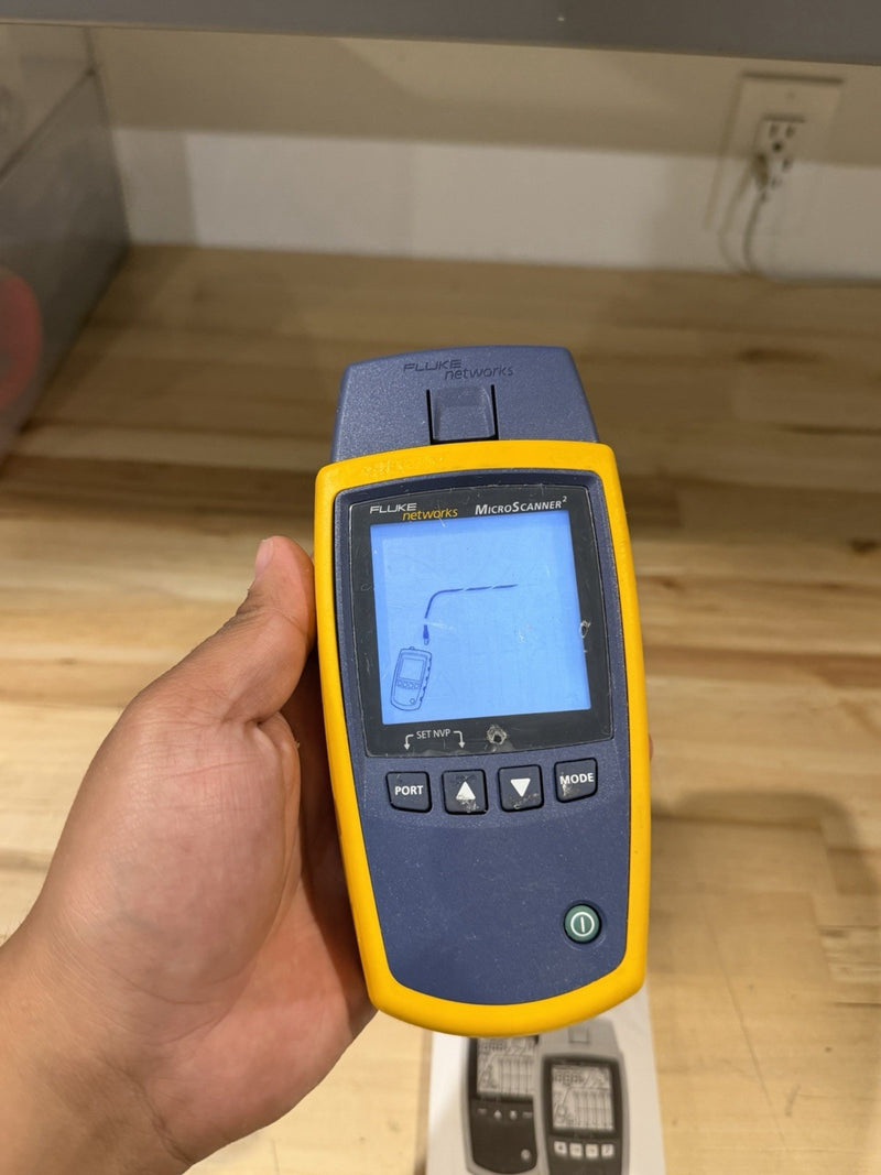 FLUKE NETWORKS MICROSCANNER 2 CABLE VERIFIER TESTED