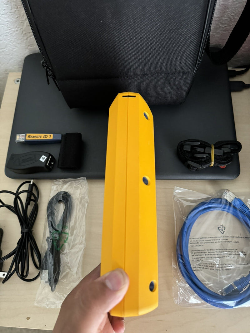 FLUKE NETWORKS LIQ-100 LINKIQ CABLE & NETWORK TESTER 10BASE-T REMOTE ID 1