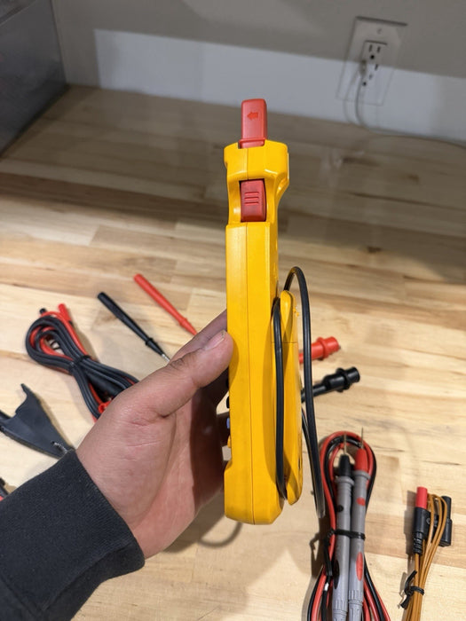 FLUKE 772 MILLIAMP PROCESS CLAMP W/ LEADS & CLIPS (TESTED) SHIPS FAST