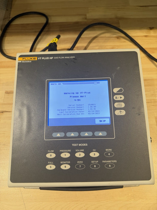 FLUKE VT PLUS HF GAS FLOW ANALYZER W / BAG & CHARGER (TESTED) SHIPS FAST