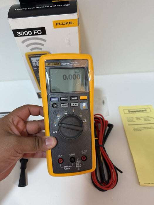 FLUKE 3000 FC WIRELESS DIGITAL MULTIMETER MFD 2025
