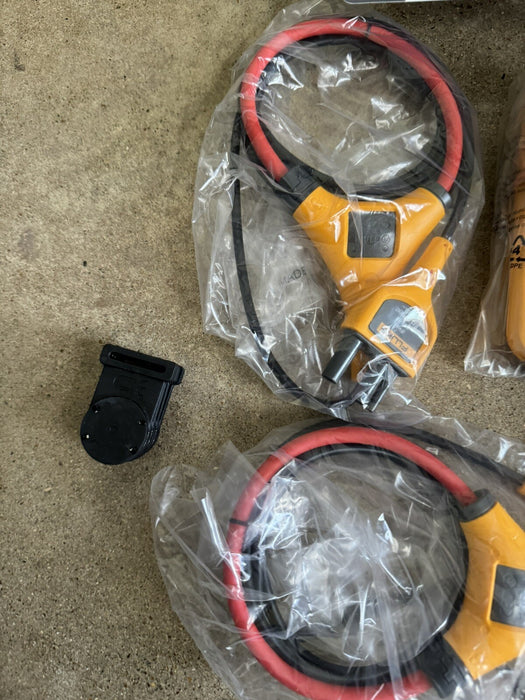 FLUKE 3000 FC IND WIRELESS TRUE RMS DIGITAL MULTIMETER INDUSTRIAL KIT NEW