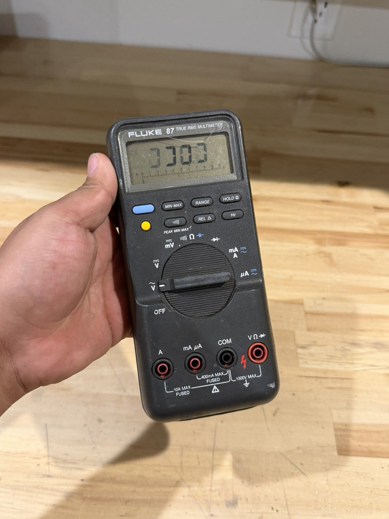 FLUKE 87 TRUE RMS MULTIMETER (PARTS ONLY) FOR PARTS