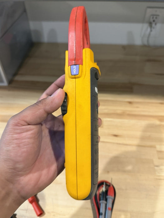 FLUKE 376FC WIRELESS TRUE RMS AC/DC CLAMP METER W/LEADS - SHIPS FAST