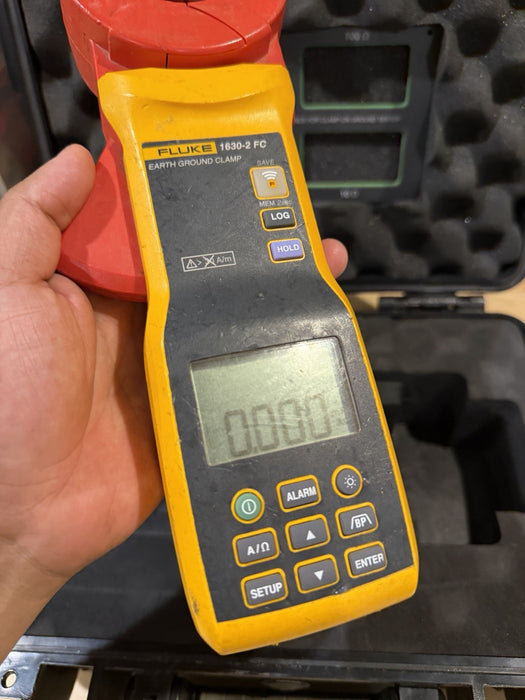 FLUKE 1630-2 FC EARTH GROUND CLAMP METER TESTED