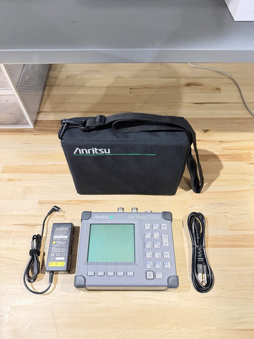 ANRITSU SITE MASTER S251A ANALYZER WITH CHARGER TESTED