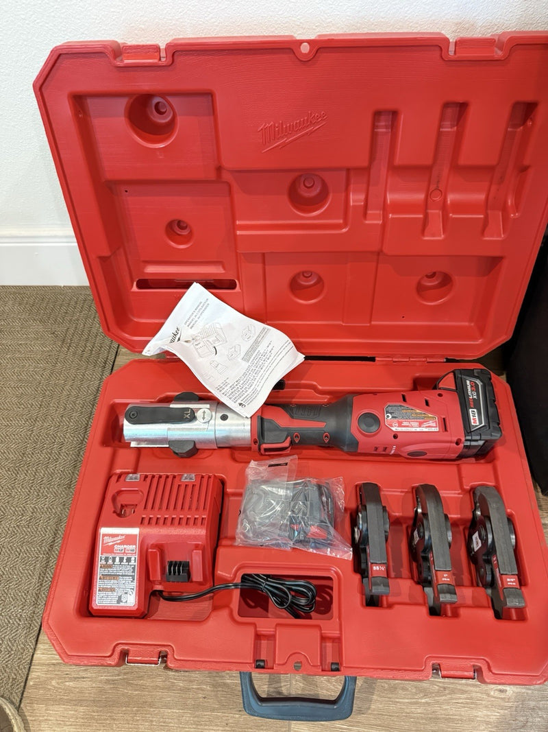 MILWAUKEE 2773-22L M18 1/2”- 1” JAWS LONG THROW PRESS TOOL KIT SEAL