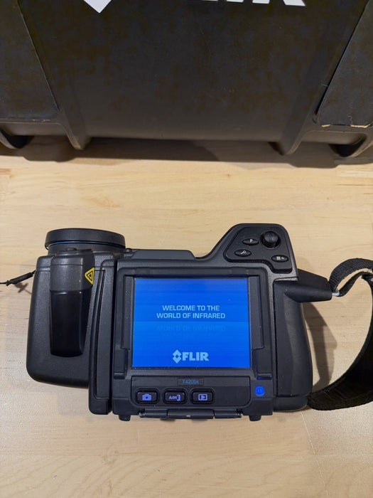 FLIR T420BX THERMAL IMAGING CAMERA WITH CHARGER & BATTERIES TESTED