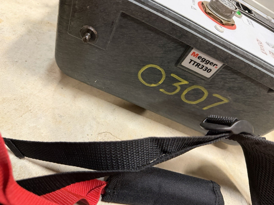 MEGGER TTR330 TRANSFORMER TURN-RATIO TEST SET W/ CABLES & BAG  (TESTED)