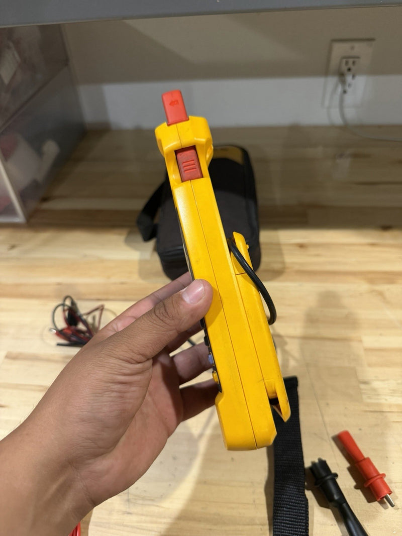 FLUKE 772 MILLIAMP PROCESS CLAMP W/ LEADS & CLIPS TESTED