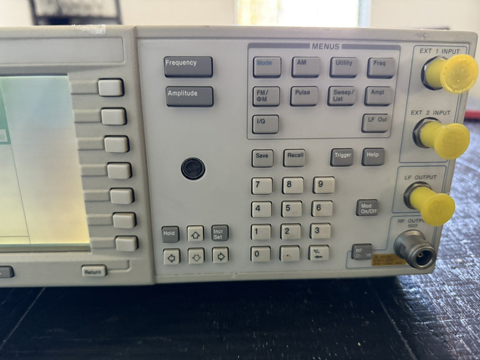 AGILENT E4436B SIGNAL GENERATOR 250 KHZ - 3.0 GHZ