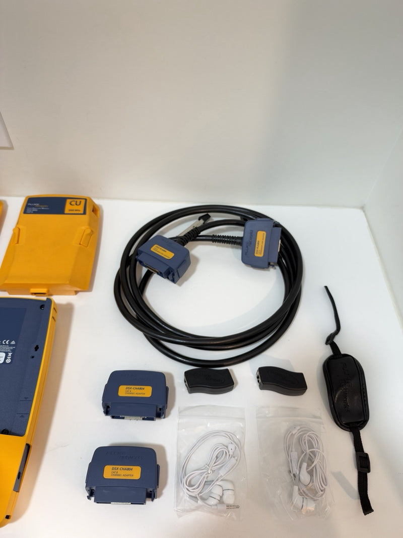 FLUKE NETWORKS DSX2-8000 VERSIV 2 CAT6A CAT8 LAN CABLE CERTIFIER TESTER DSX-8000