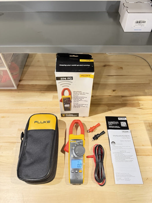 FLUKE 374 FC TRMS CLAMP METER WITH LEADS & CLIPS TESTED
