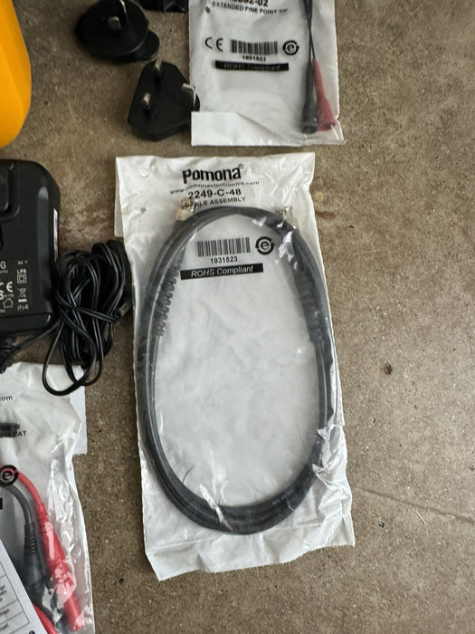 FLUKE 810 VIBRATION TESTER & TACHOMETER/FREE SHIPPING / SHIPS FAST