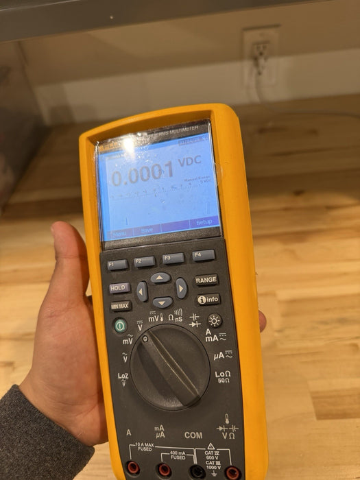 FLUKE 289 TRUE RMS ELECTRONIC LOGGING DIGITAL MULTIMETER W/ LEADS & CLIPS