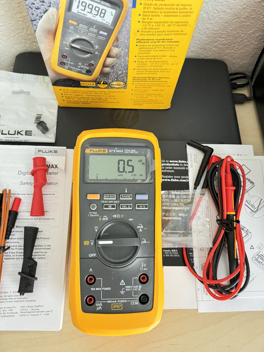 Fluke 87V-MAX Industrial True RMS Mulitmeter Fluke W/ Leads & Clips