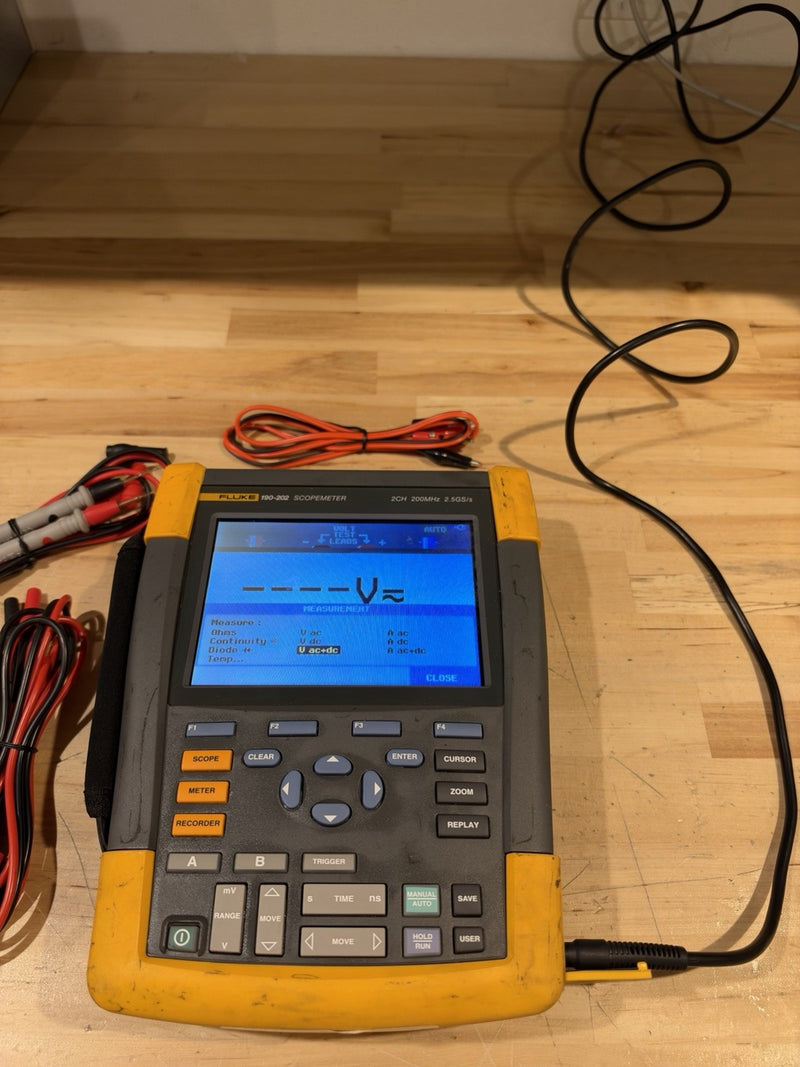 FLUKE 190-202 SCOPEMETER 2.5GS/S 2CHANNEL 200MHZ OSCILLOSCOPE (TESTED)SHIPS FREE