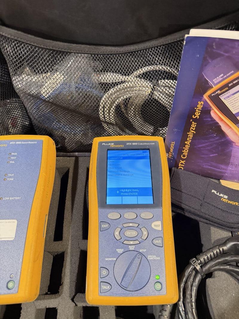 FLUKE NETWORKS DTX-1800 DTX CABLE ANALYZER KIT & PLA001 TESTED