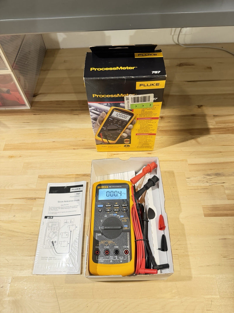 FLUKE 787 PROCESSMETER RARE