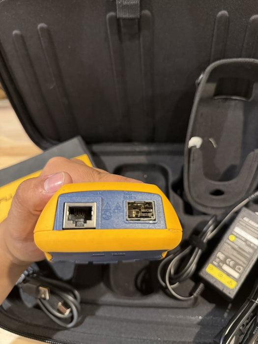 FLUKE NETWORKS LRAT-2000 LINKRUNNER AT-2000 AUTO TESTER - FREE SHIPPING