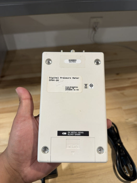 FLUKE BIOMEDICAL DPM4-2G PARAMETER TESTER WITH CHARGER & BAG TESTED