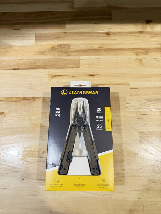 LEATHERMAN ARC TALOS MULTI-TOOL MULTIPURPOSE  PLIERS & 20 TOOLS (NEW SEALED) NEW