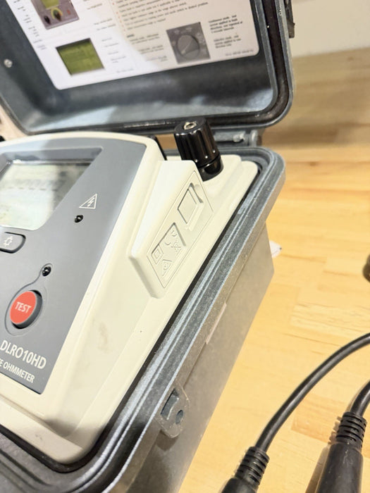 MEGGER DLRO10HD DIGITAL LOW RESISTANCE OHMETER W/ PROBES & CHARGER (TESTED)