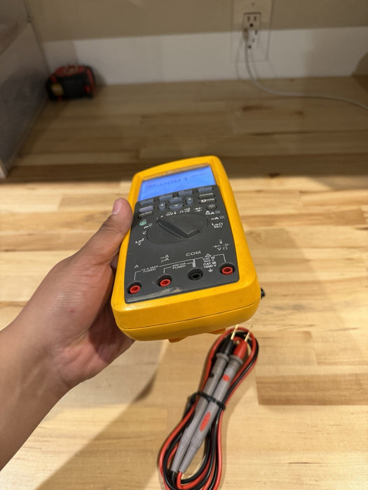 FLUKE 289 TRUE RMS ELECTRONIC LOGGING DIGITAL MULTIMETER W/ LEADS & CLIPS #7