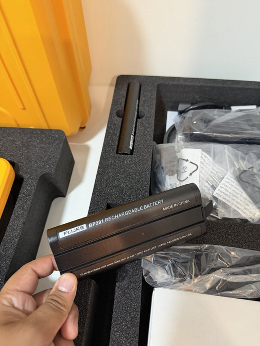 FLUKE ii910 FPC ACOUSTIC IMAGER &ACCESSORIES (NEW FACTORY SEALED)CALIBRATED 2025