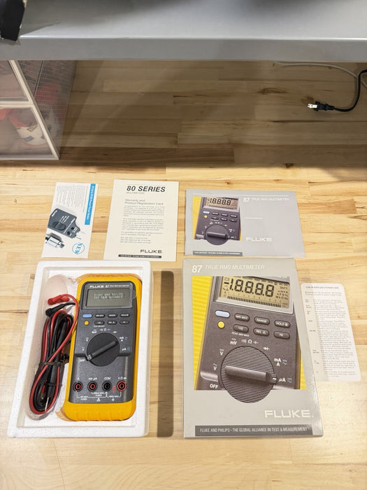 FLUKE 87 TRUE RMS MULTIMETER NEW