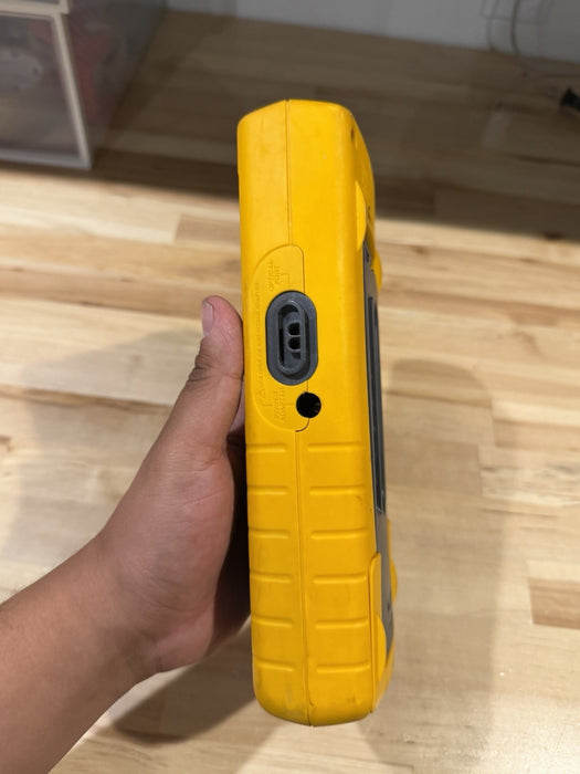 FLUKE 123 INDUSTRIAL SCOPEMETER FOR PARTS