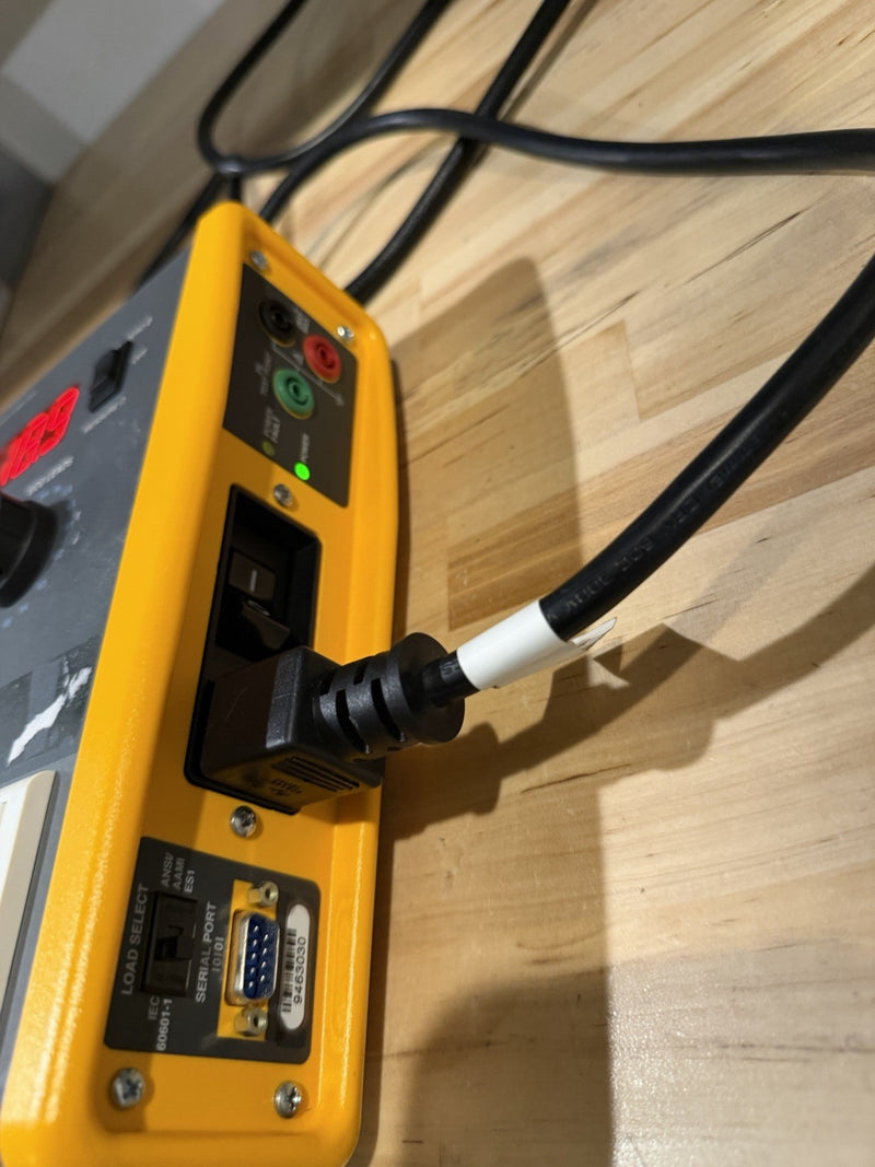 FLUKE BIOMEDICAL ESA601 ELECTRICAL SAFETY ANALYZER TESTER CALIBRATED 2025