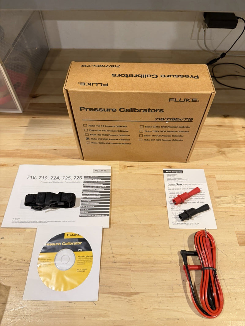 FLUKE 718 300G PRESSURE CALIBRATOR (NEW FACTORY SEALED) FREE SHIPPING
