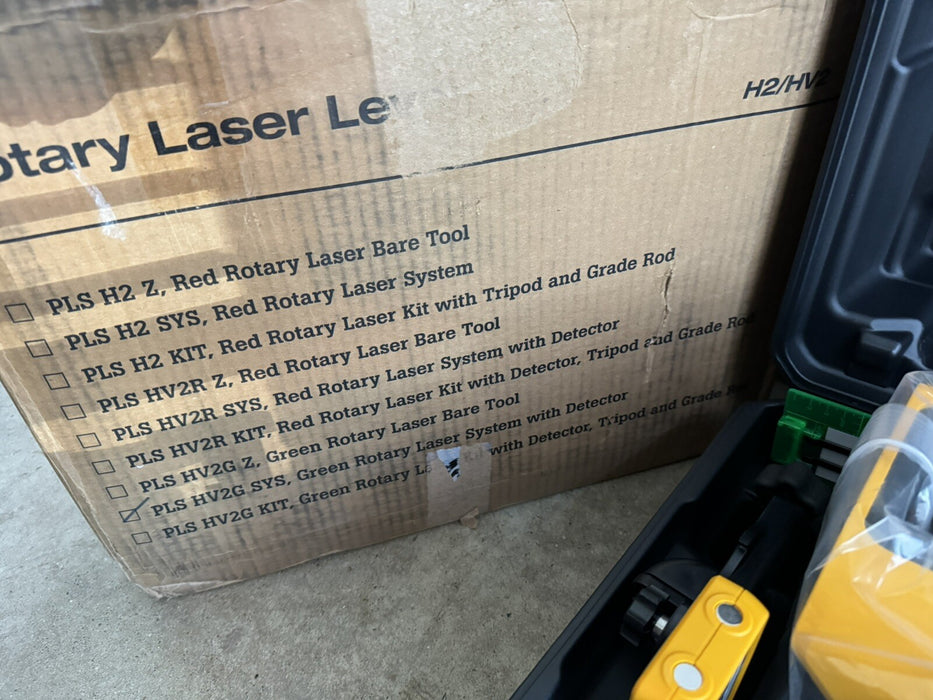 FLUKE PLS HV2G SYS GREEN ROTARY LASER SYSTER WITH DETECTOR