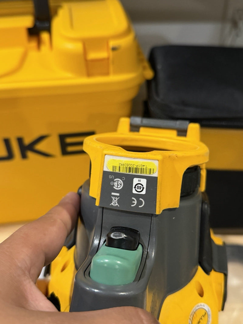 FLUKE TI401-PRO 60HZ THERMAL IMAGER KIT WITH ACCESSORIES