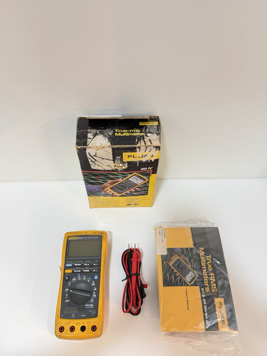 FLUKE 89 IV TRUE RMS DIGITAL MULTIMETER W / LEADS - FREE SHIPPING