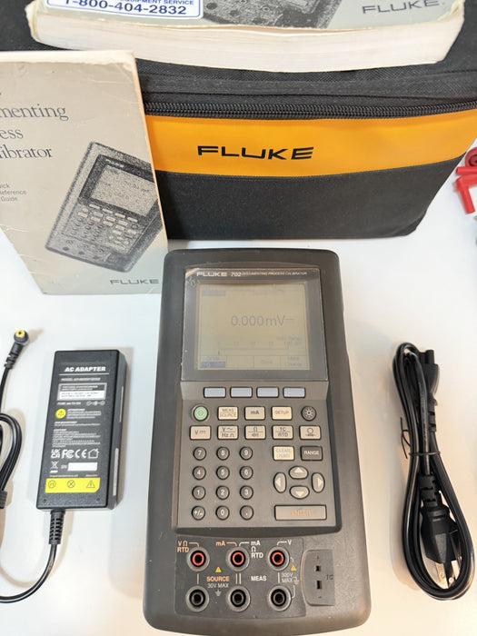 FLUKE 702 DOCUMENTING PROCESS CALIBRATOR WITH ACCESSORIES TESTED