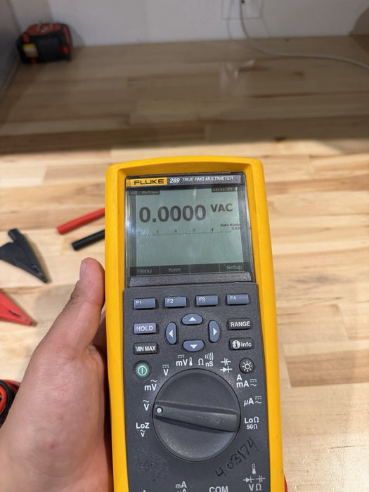 FLUKE 289 TRUE RMS DIGITAL MULTIMETER KIT W/ ACCESSORIES (TESTED) SHIPS FAST