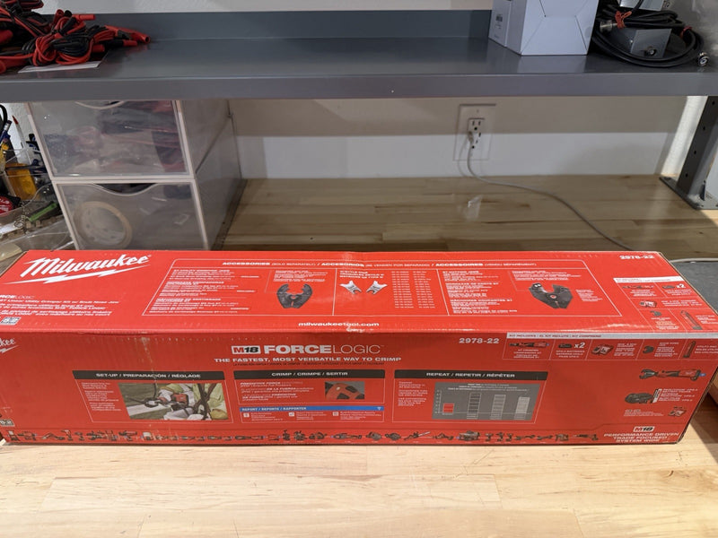MILWAUKEE 2978-22 M18 18V 6T LINEAR UTILITY CRIMPER KIT WITH BATTERY & CHARGER
