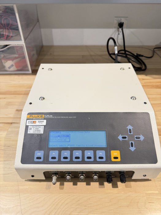 FLUKE CUFFLINK NON INVASIVE BLODD PRESSURE ANALYZER (CALIBRATED 2026) TESTED