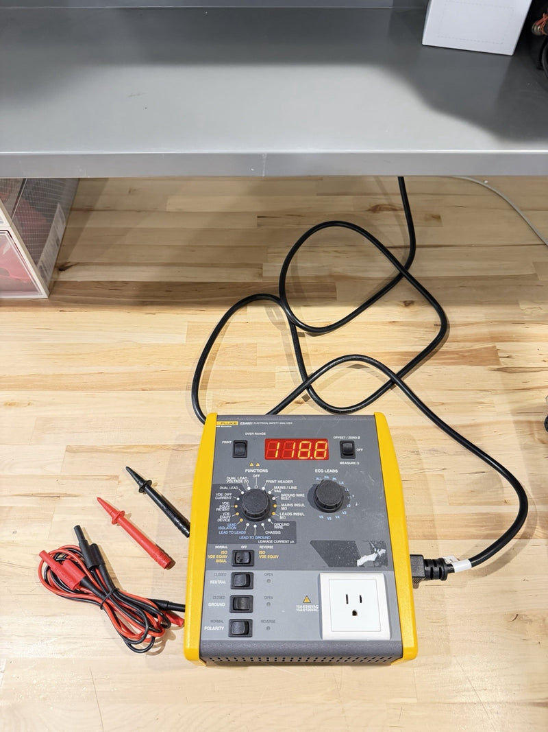 FLUKE BIOMEDICAL ESA601 ELECTRICAL SAFETY ANALYZER TESTER CALIBRATED 2025
