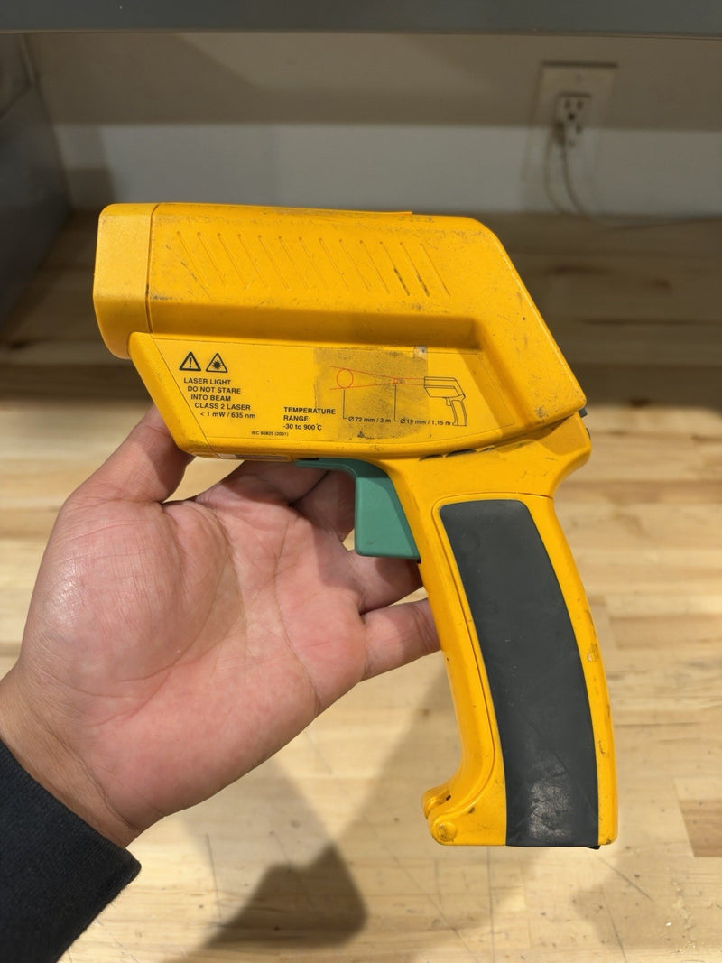 FLUKE 572 INFRARED THERMOMETER - SHIPS FAST