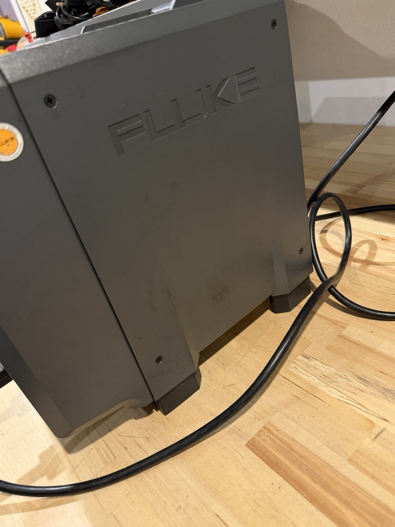 FLUKE 9143 FIELD METROLOGY WELL +33C TOA 350 C DRY BLOCK /TESTED CALIBRATED 2025