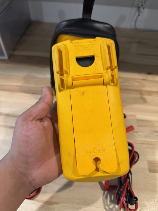 FLUKE 87V TRUE RMS MULTIMETER W/ LEADS (TESTED) SHIPS FAST
