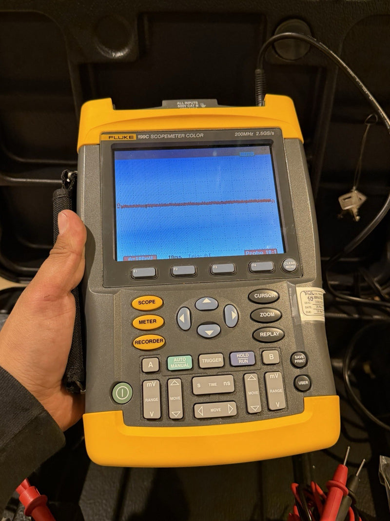 FLIKE 199C 200MHZ 2.5GS/s SCOPEMETER COLOR W/ ACCESSORIES (CALIBRATED 2025)