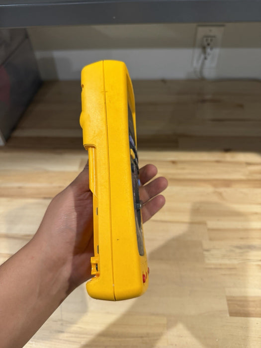 FLUKE 189 TRUE RMS MULTIMETER (PARTS ONLY)  FOR PARTS - SHIPS FAST